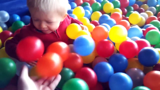 Конфеты легковые автомобили динозавр Яйца для Дети монстр сюрприз Игрушки поезда грузовики видео youtube