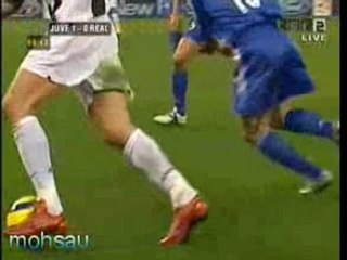 Zlatan dribbles gravesen juve real