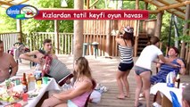 Kızlardan tatil keyfi oyun havası