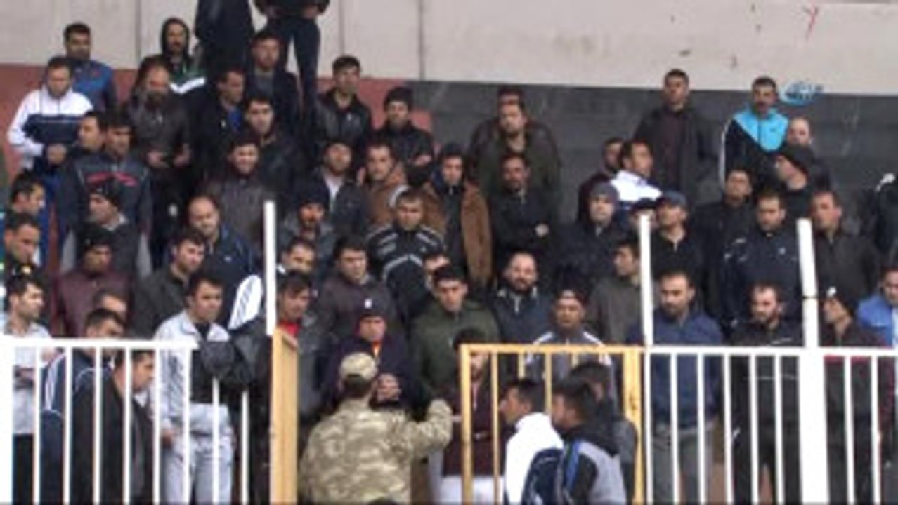 Vatana Hizmet İçin Kar Altında Ter Döktüler