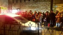 Sirkeci'de Raydan Çıkan Tramvay Beşiktaş Taraftarını Vurdu