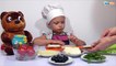 ✔ Винни Пух. Маленький Повар Ярослава готовит Бутерброды для своей Игрушки. Серия 21 ✔