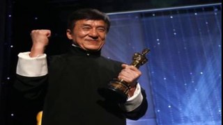 بعد خمسة عقود و 200 فيلم .. النجم الصيني جاكي شان يفوز بجائزة ” أوسكار “