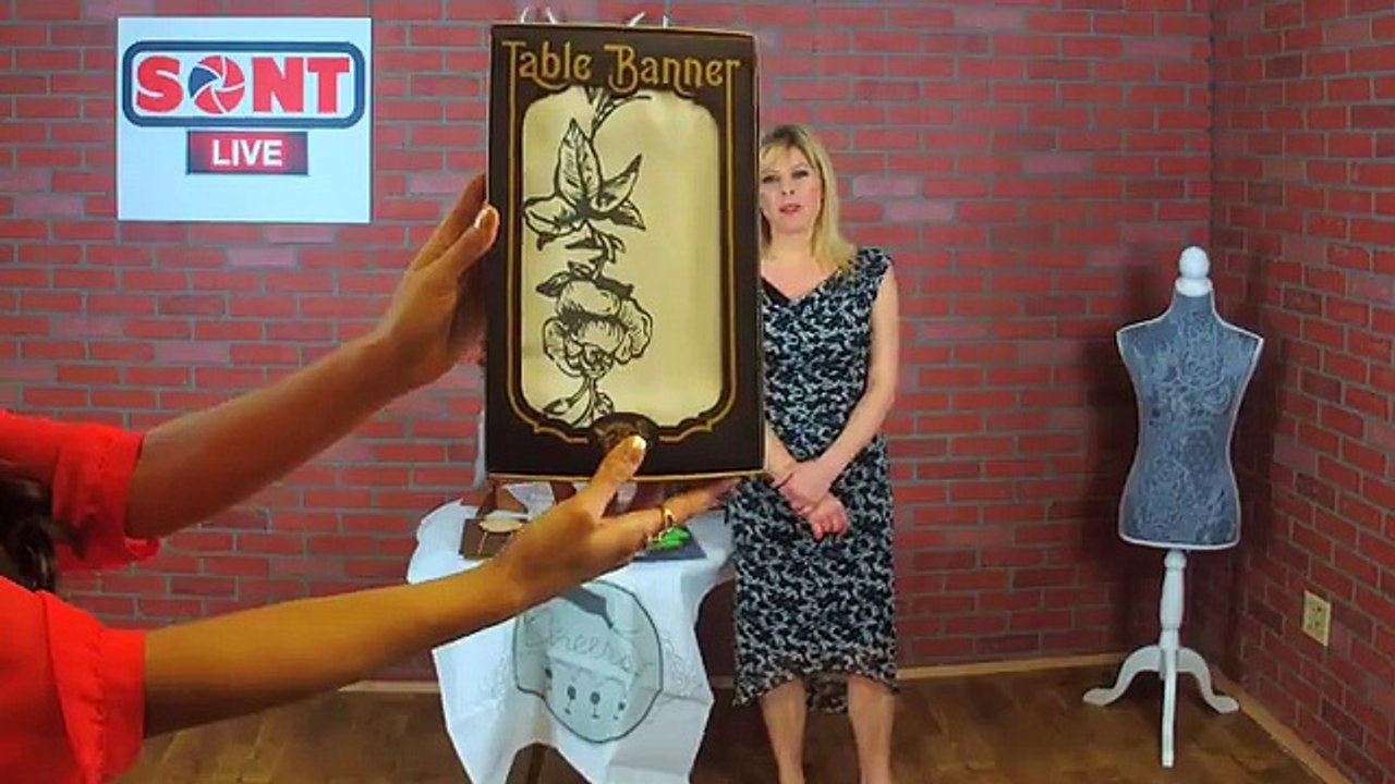 Table Banners for Wedding - Wedding Table Covers - Personalizable Table covers