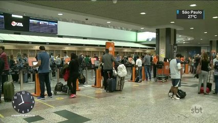 Por R$ 3,7 bilhões, grupos estrangeiros arrematam quatro aeroportos em leilão