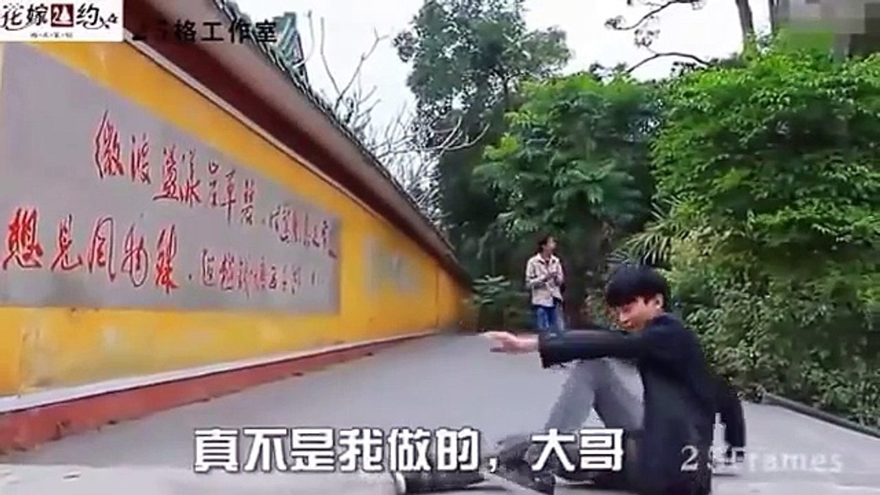 【銃ドッキリ】目の前で人が銃で撃たれたリアクションが面白すぎwww