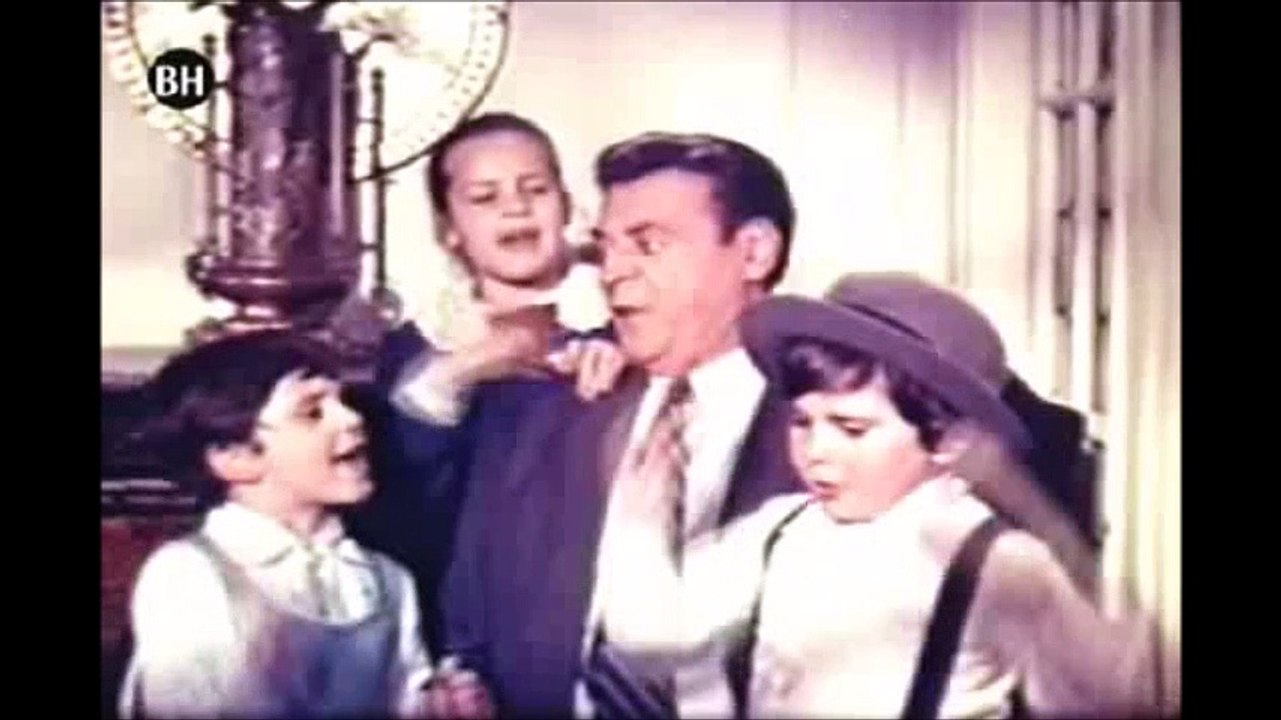 Gabriela Toscano en la pelicula Los chicos crecen