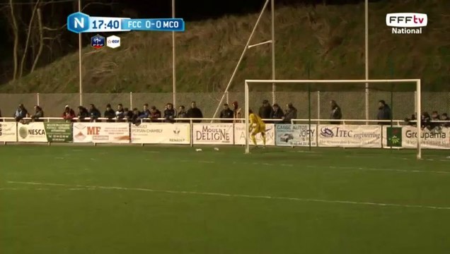 Coup franc repris par Doucouré