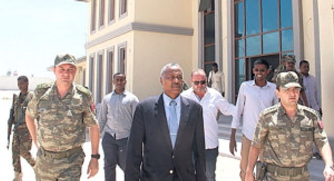 Somali'deki Türk Askeri Üssü Göreve Başlıyor