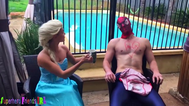 И Анна Эльза замороженный замороженные килектор джокер пагубный розовый шалость Девушка-паук человек-паук