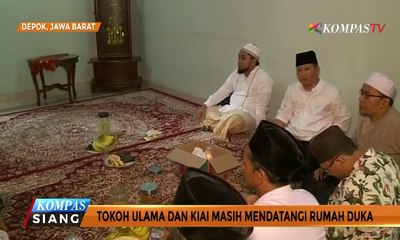 Tokoh Ulama Datangi Makam KH Hasyim Muzadi