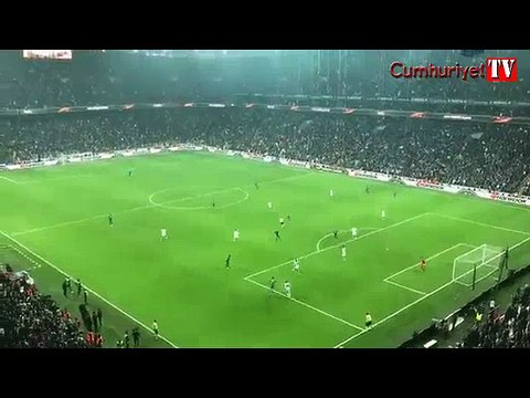 Beşiktaş - Olympiakos maçında İzmir marşı: Yaşa Mustafa Kemal Paşa Yaşa