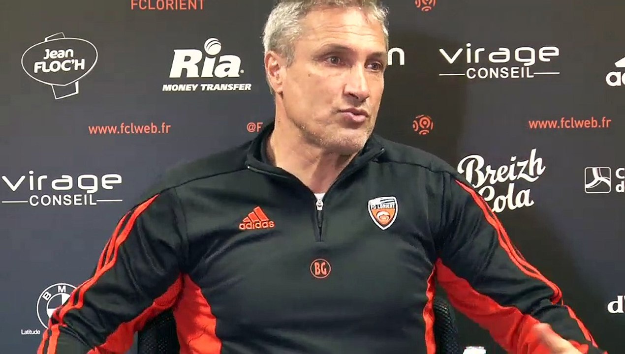Conférence de presse - Bernard Casoni avant FC Lorient - AS Nancy