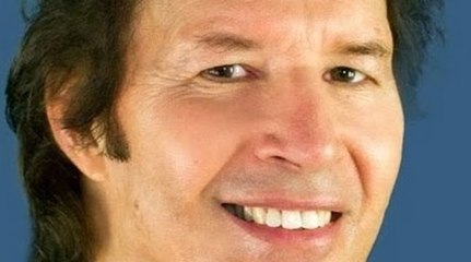 PEWDIEPIE-THIS MAN IS GENIUS! (and here's why)