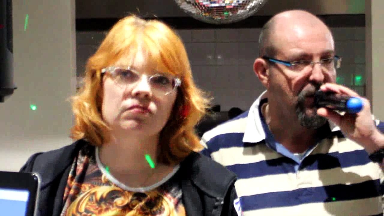 Sissi et Jean-Marc interprètent "A ma place" Duo Axel Bauer et Zazie