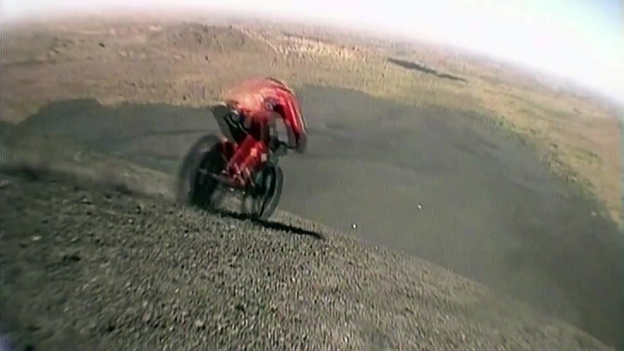 Ski, Un VTTiste veut relever un fou défi de descendre une piste à plus de 220 km/h...