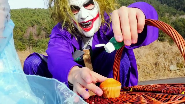 Становит чип псих Эльза замороженные Веселая килектор в в в в джокер Дети кино Субъективная человек-паук Игрушки видео вес вес вес в