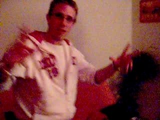 Grosse chouille interrompue par le voisin