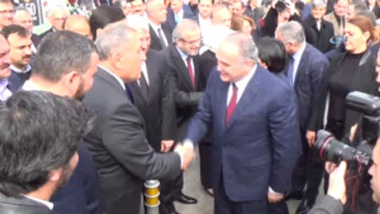 Bakan Faruk Özlü: "Türkiye'nin Markalara İhtiyacı Var"