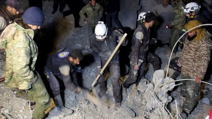 Sangriento bombardeo en Siria; EEUU reconoce autoría