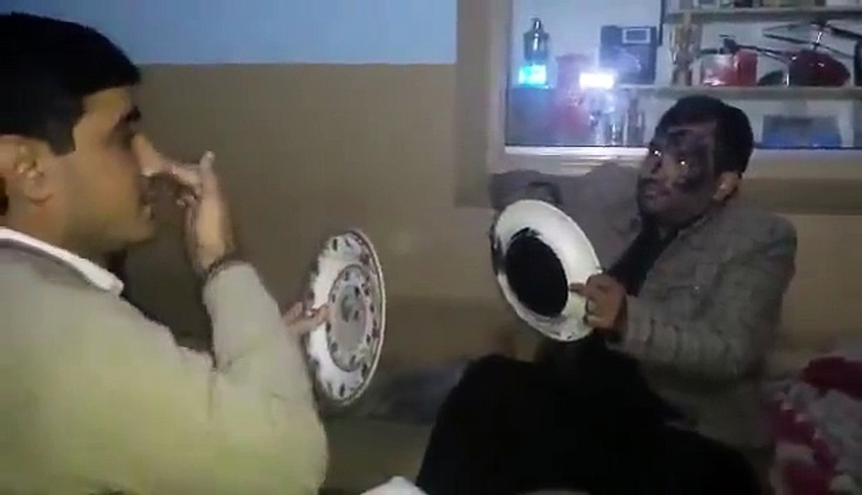 ‫ - دہ خندہ نہ ئے مڑ کڑم‬