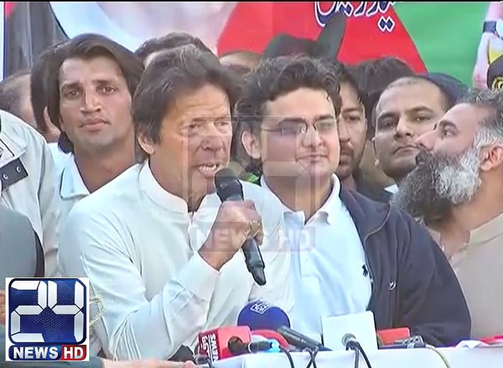 Imran Khan nay aik bar phr Forigen Players ko PHATECHAR keh dya