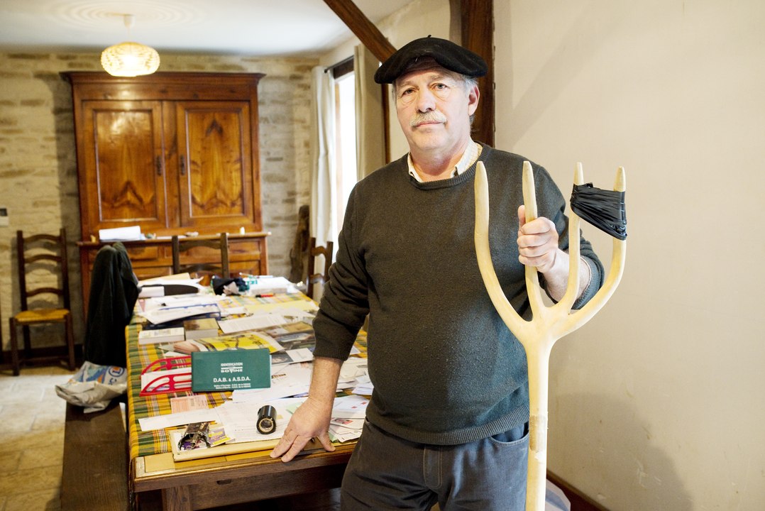 Tour de France présidentiel, épisode 6:  l’orgueil blessé des agriculteurs, les forçats de la terre
