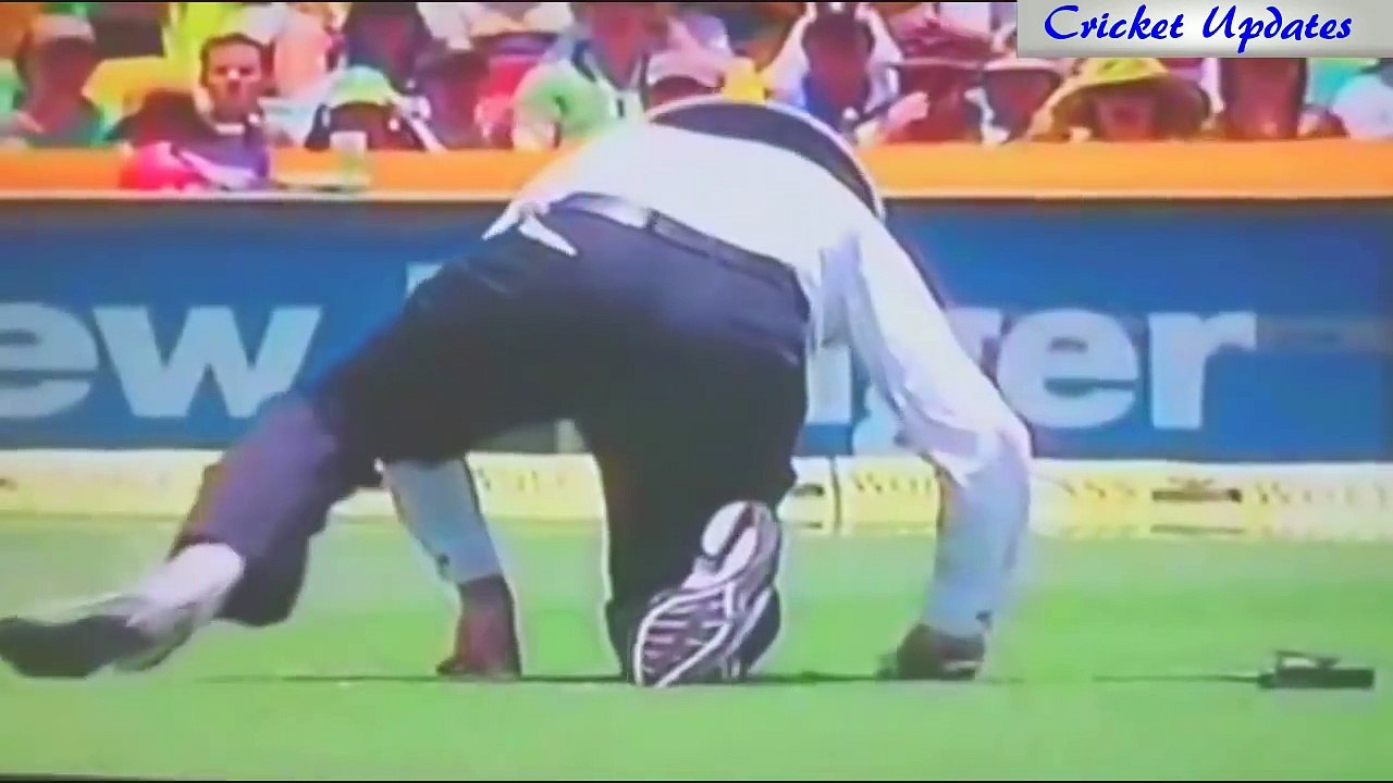 Top 10 Worst Injuries of Cricket Umpires in Cricket History Ever