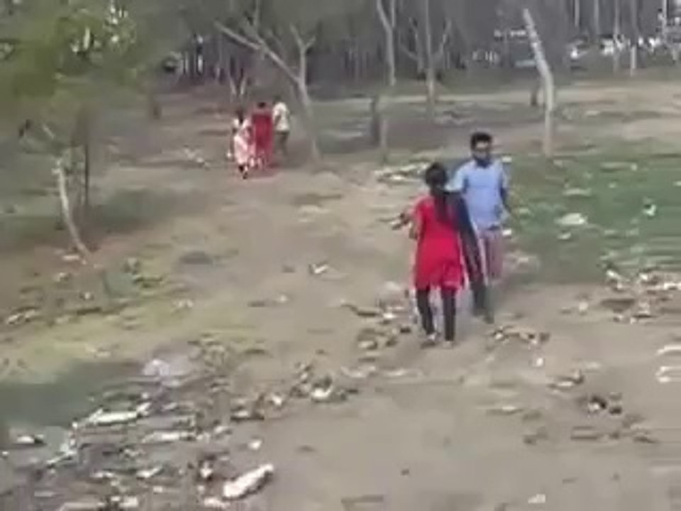A la salida de la escuela