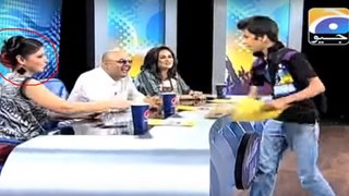 Amazing telented boy in Pakistan Idol ,interesting reaction of judges