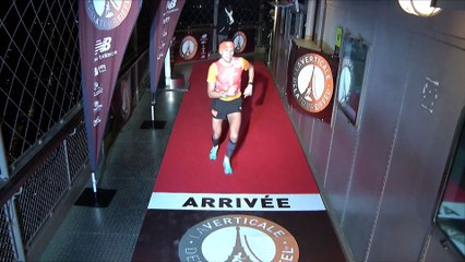 Verticale de la Tour Eiffel: Moins de 8 minutes pour Lobodzinski