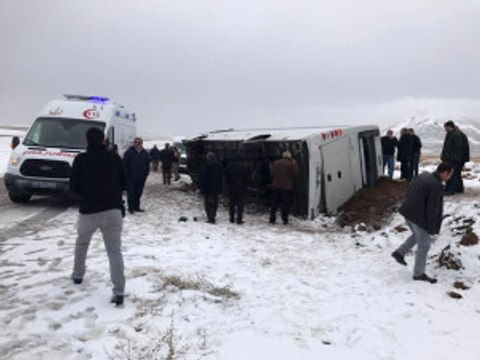 Cenaze Dönüşü Korkunç Kaza: 2 Ölü, 5 Yaralı