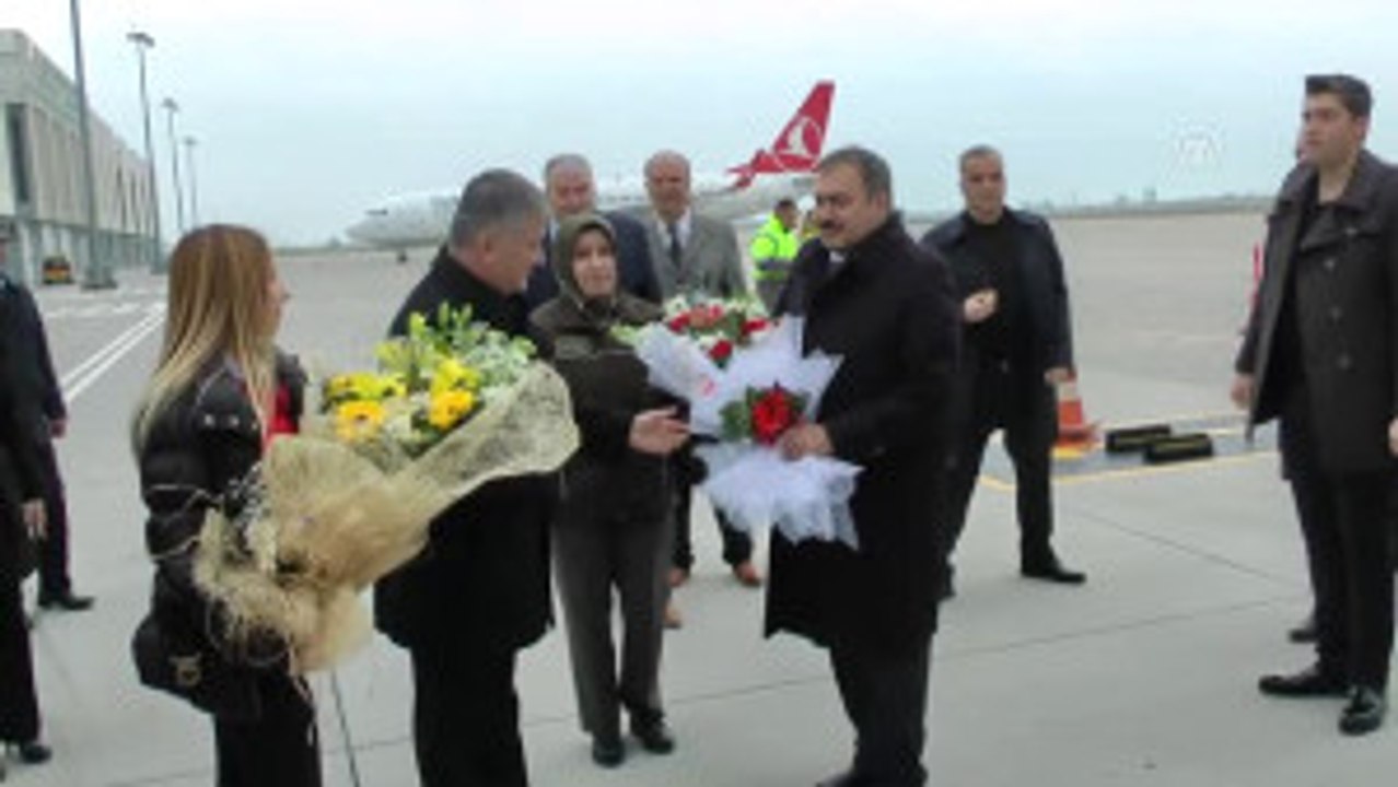 Eroğlu: "Balıkesir'e 29 Tane Müjdeyle Geldik ve Bu da 223 Milyon Lira"