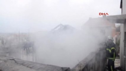 Tekirdağ - Yangında Ev ve Eşyalar Kül Oldu