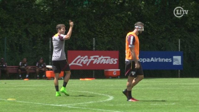 Araruna desbanca Pratto em desafio de finalizações no São Paulo