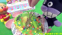 アンパンマン アニメおもちゃ ばいきんまんがアイス屋さんでイタズラ❤昆虫をトッピングして特製アイスの完成 Toy Kids トイキッズ animation anpanman