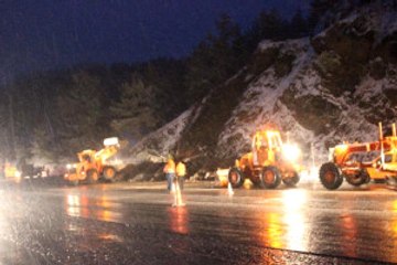 Facia Teğet Geçti: Tonlarca Toprak Yola Kaydı