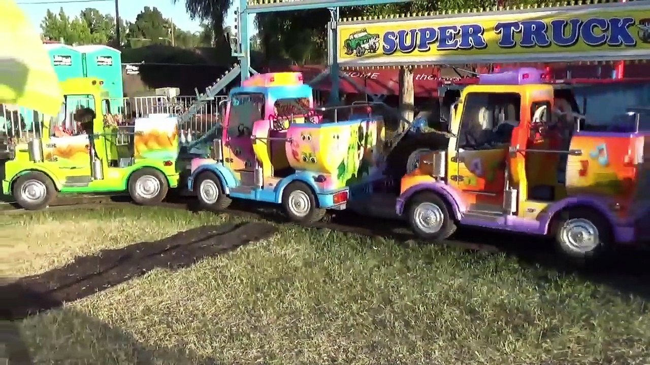 Visit at the Fair Carnival Happy and Scared 4 Year Old Rides Roller Coasters Video for Kids-4-3m-rje1o0