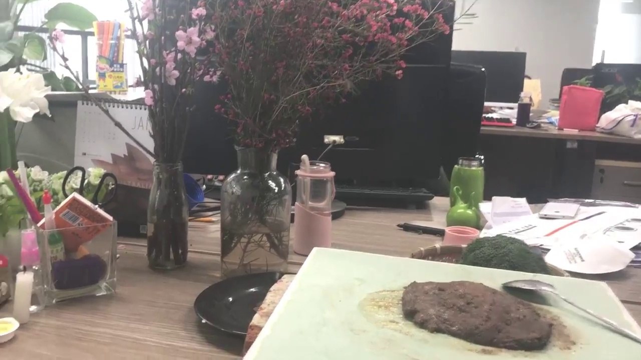 Se faire cuire un steak au taf LOL...