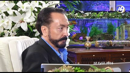 Abdülhamid döneminde bütün topraklarımızı kaybettik. Kıbrıs 98 bin altına İngiltere’ye satıldı