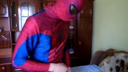 Download Video: SPIDERMAN VS FROZEN ELSA BABYS POO Spiderman POOP PRANK Superhero In Real Life Prank Vide