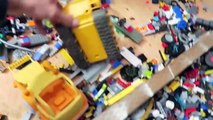 Toy Trucks Clean Up Legos-XNw