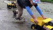 Toy Trucks for Kids - Tonka Construction Vehicles Digging in Mud - Dump Truck, Backhoe, Bulldozer-Xq