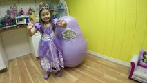 MEGA HUGE SOFIA THE FIRST EGG SURPRISE OPENING Disney Junior Singing Talking Doll Play-Doh Surprises-qL1Wv