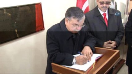 Milli Eğitim Bakanı Yılmaz, Şehitleri Anma Programına Katıldı