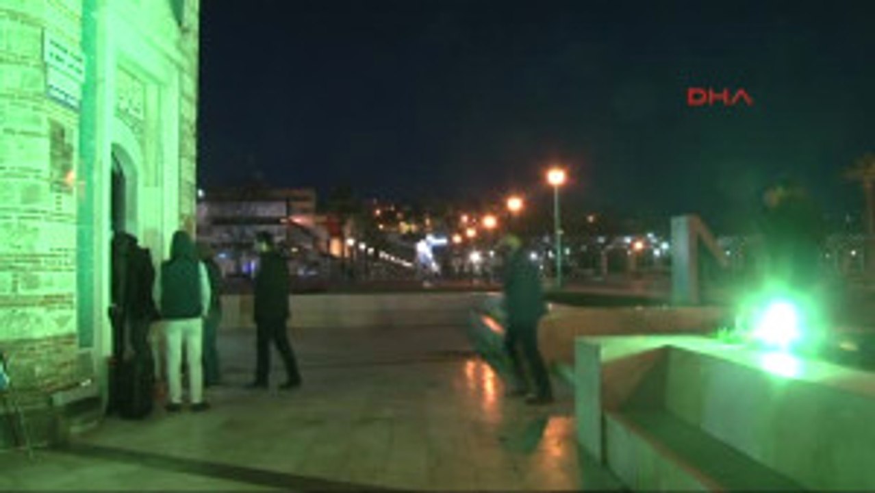 Izmir Kudüs'teki Ezan Yasağına Tepki