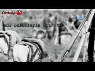 Saat 10.02'de tüm toplu taşımada duygusal anlar...