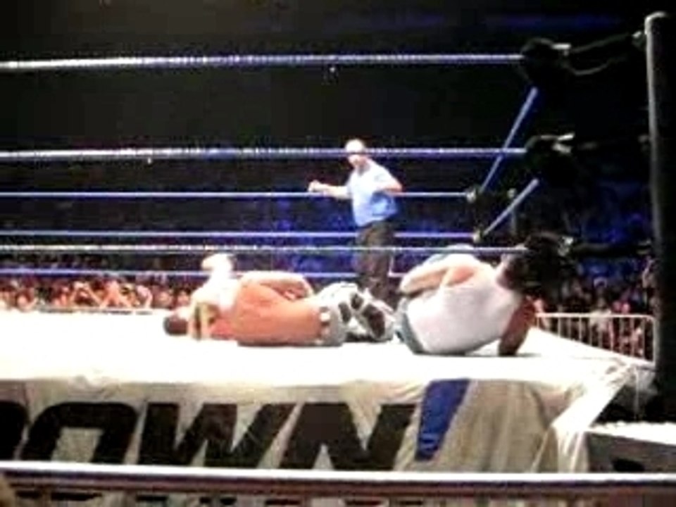 Jimmy Wang Yang powerbomb souplesse
