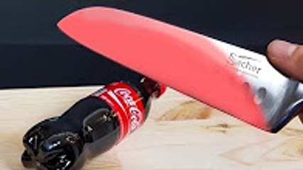 شاهدوا ماذا حدث عند وضع سكينة ملتهبة 1000 درجة VS كوكا كولا ! KNIFE VS COCA COLA