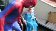 Is Frozen Elsa Kissing Batman? w/ Spiderman & Pink Spidergirl Mermaid, Joker & Maleficent Superhero